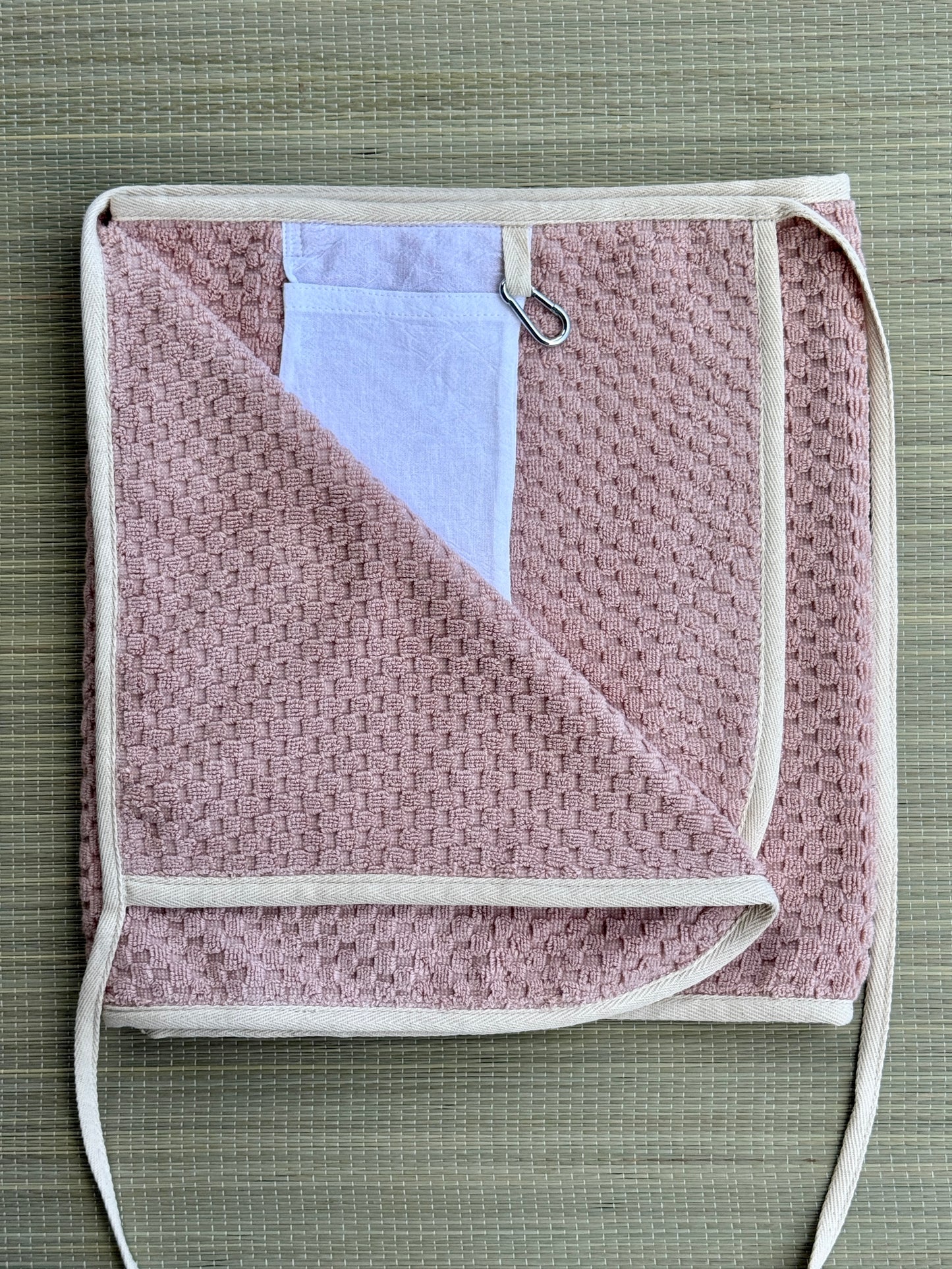 044 Blush (S)