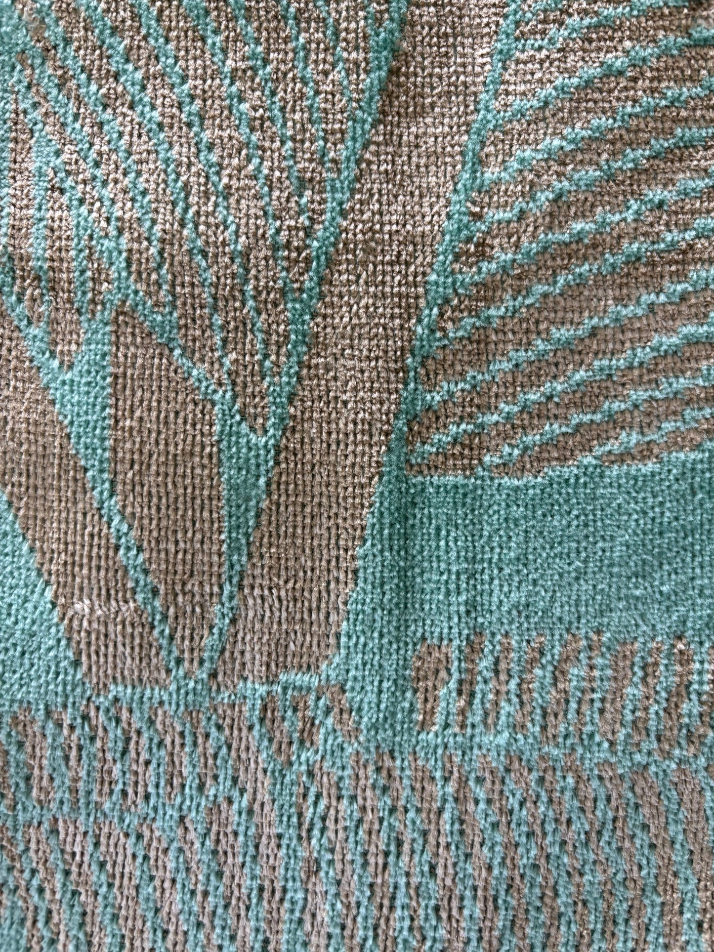 051 Shimmery Palm Fronds (L)
