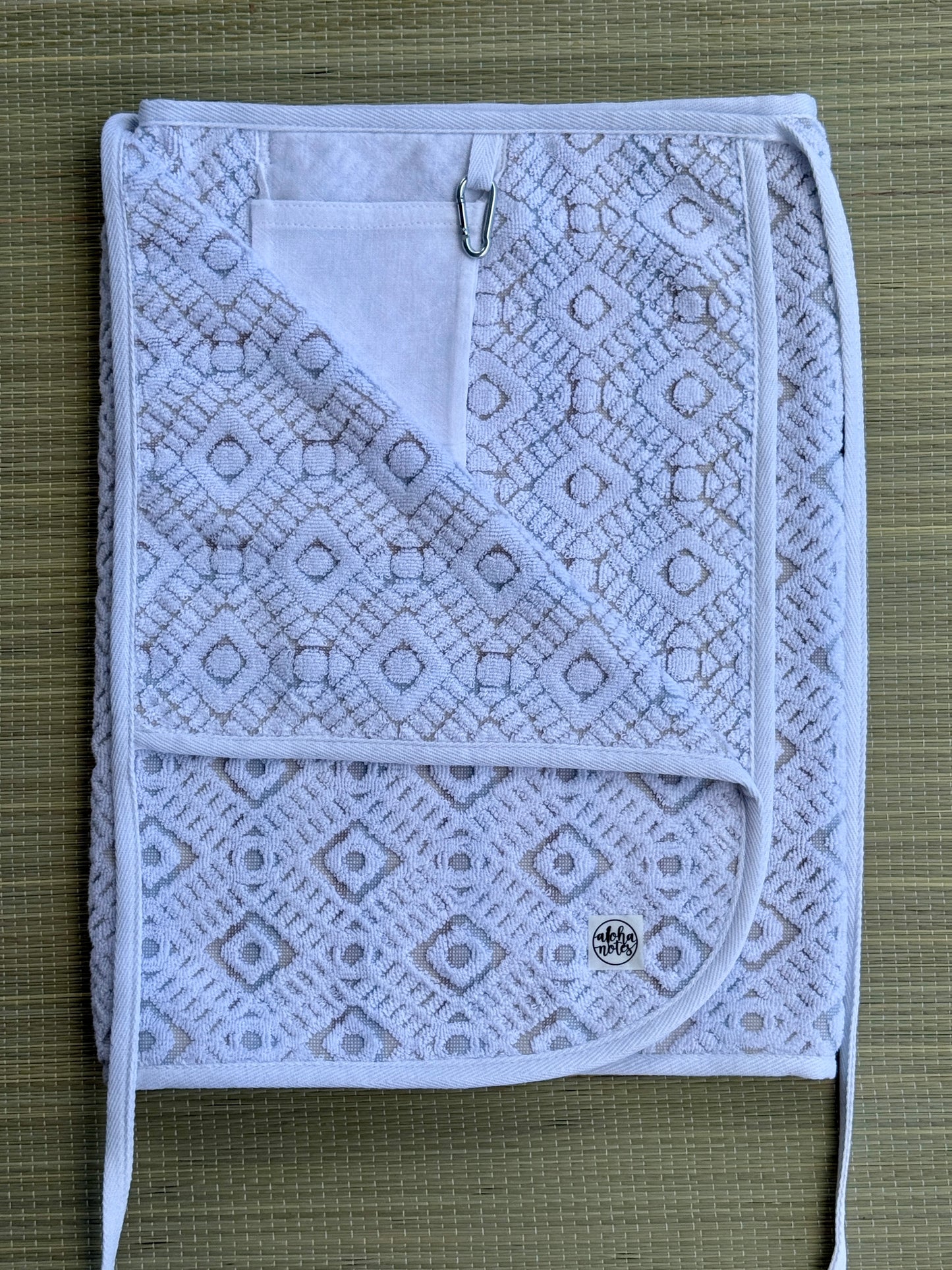 049 Geometric White with a Pop of Tan and Light Blue (M)