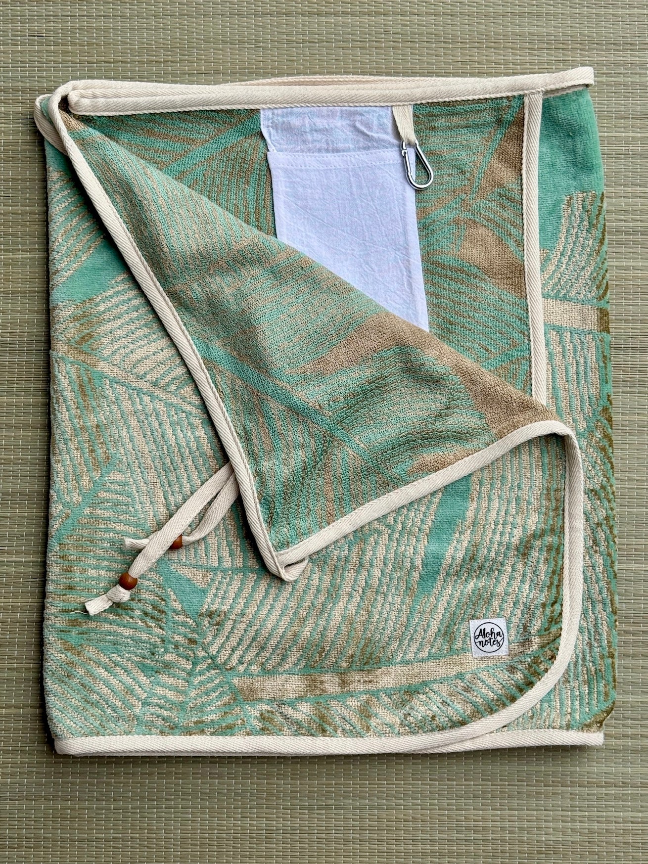 017 Sage Green & Gold Palm Fronds with a little shimmer (L)