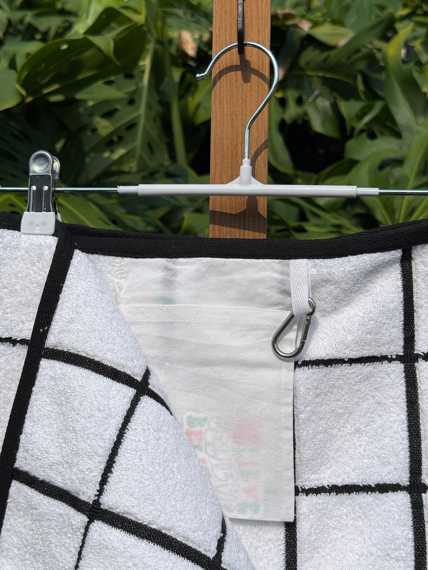 108  Black and White Check (Small)