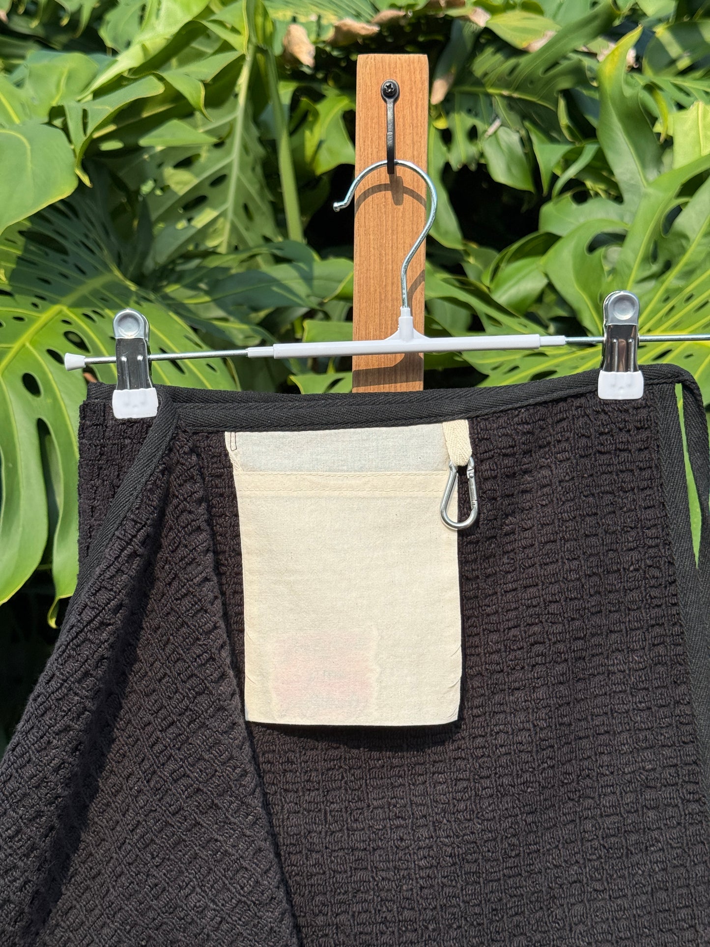 107 Black (X Small)