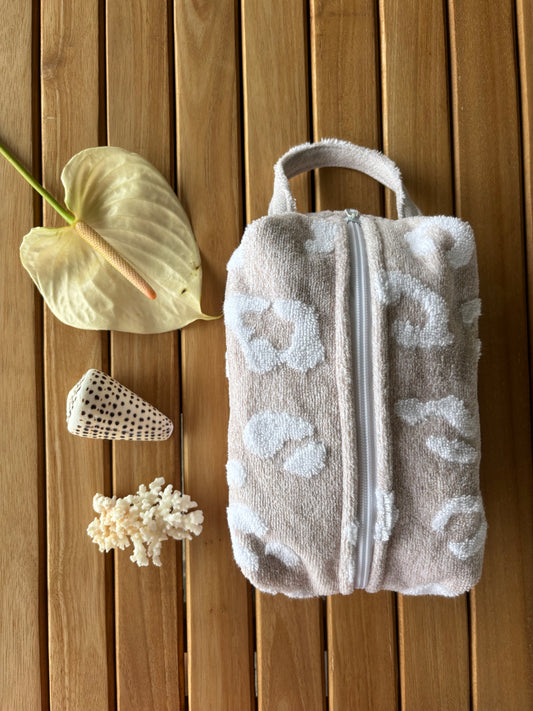 TB009 Beige Cheetah Towel Bag