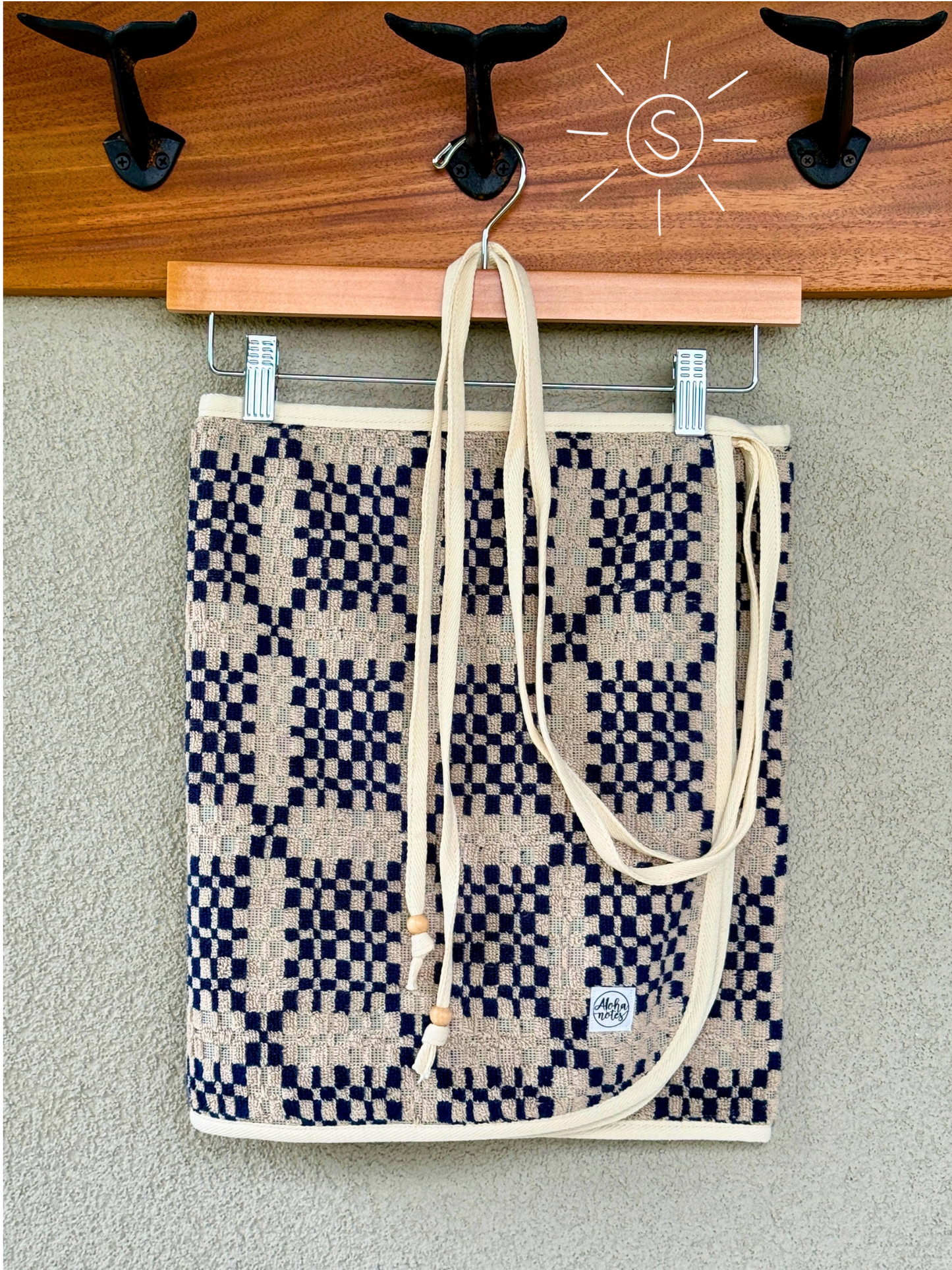 026 Americana Navy & Tan (S)