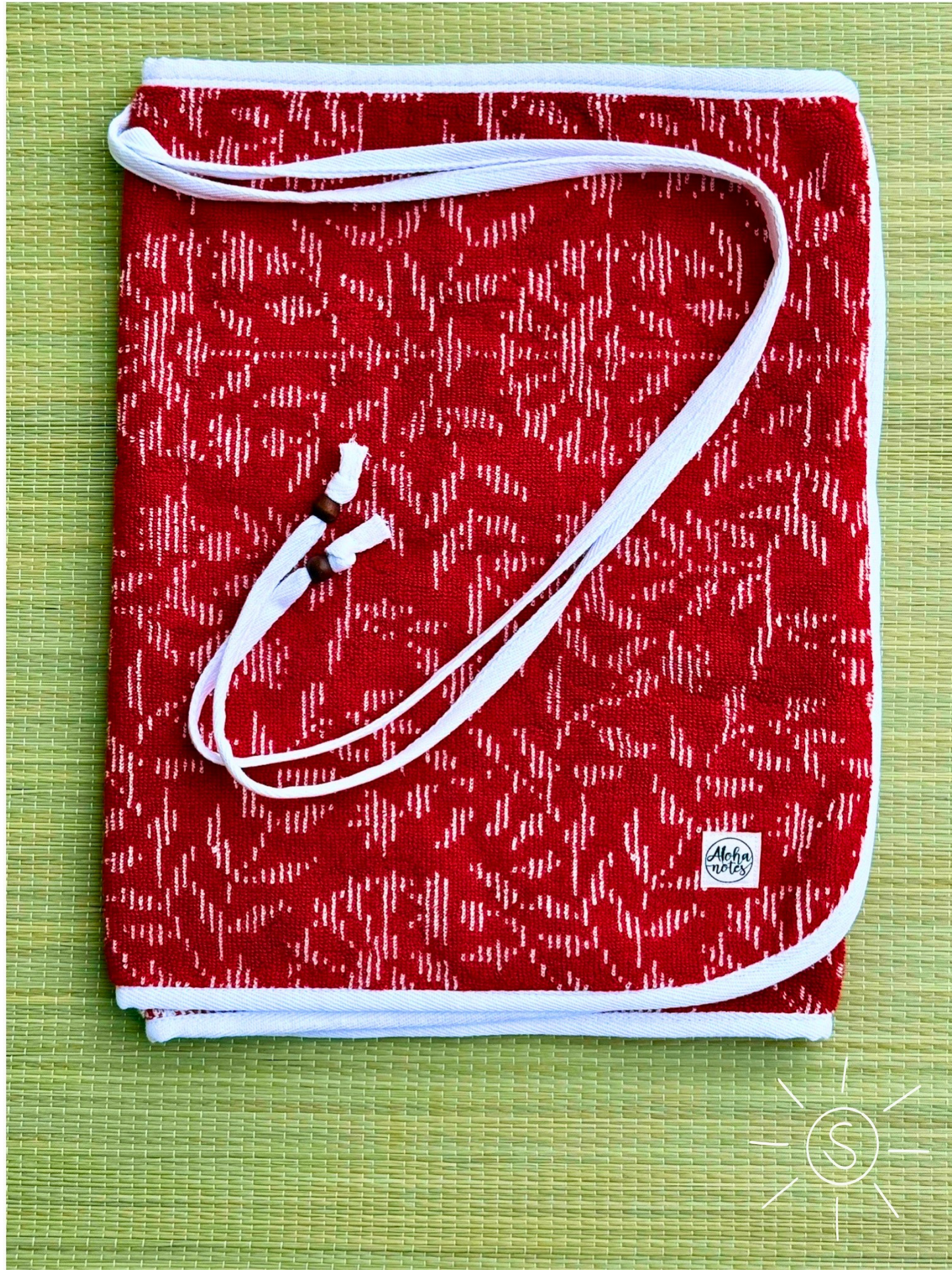 003 Red & White (S)